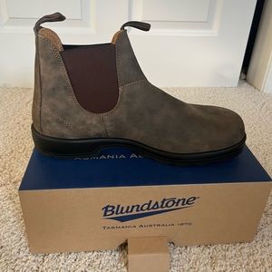 Men’s Blundstone boots size 13